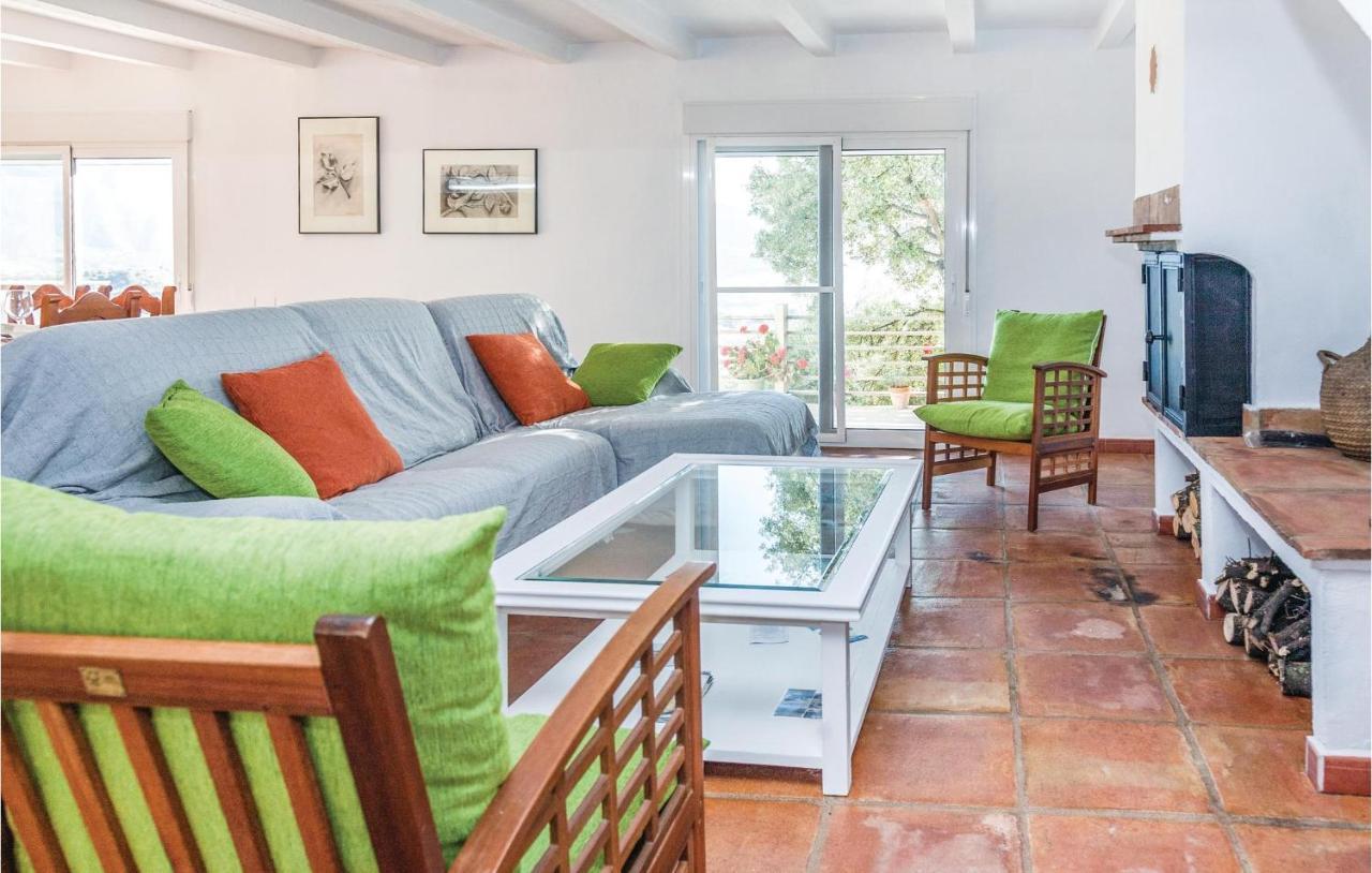 Awesome Home In Cadiz With Swimming Pool Эль-Гастор Экстерьер фото